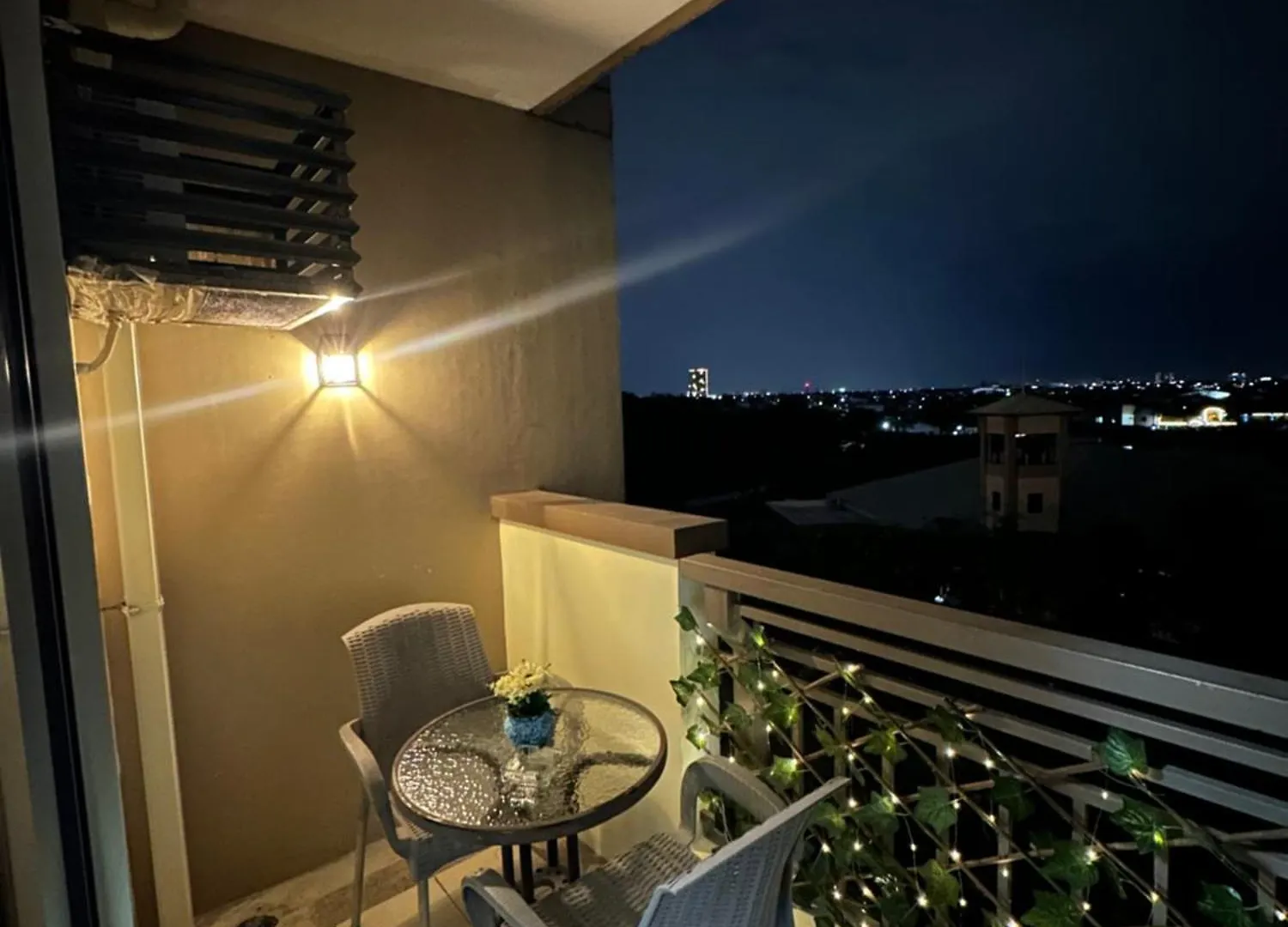 Spring Summerlove Apartment Manila