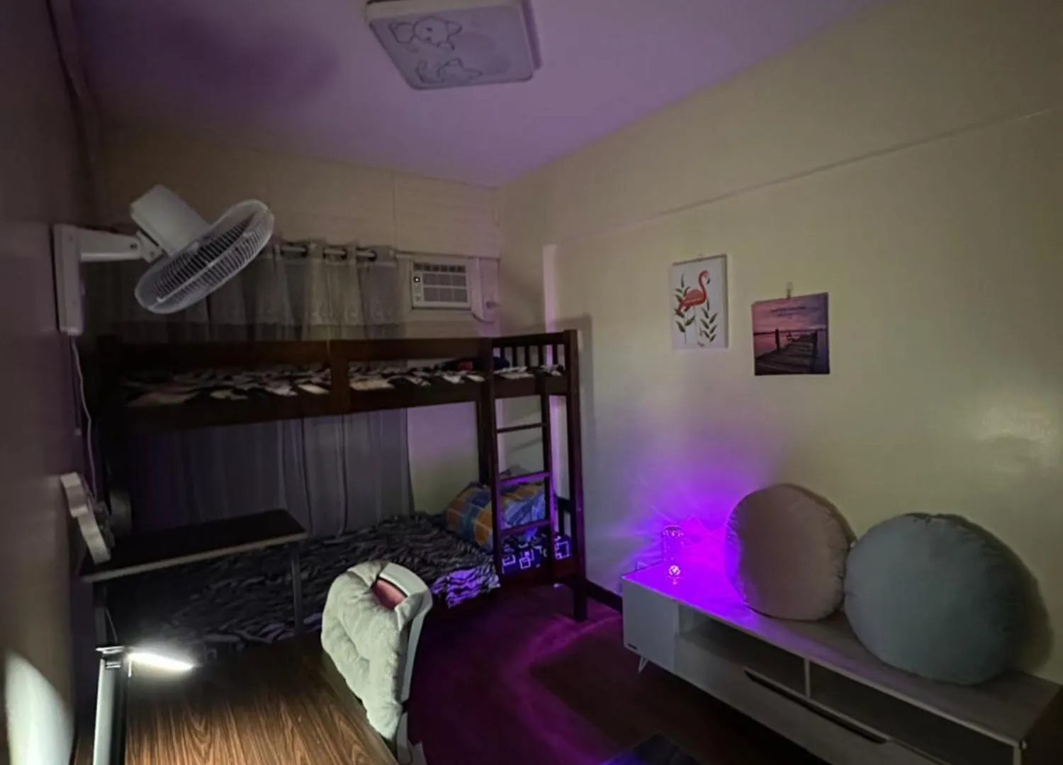 Spring Summerlove Apartment Manila