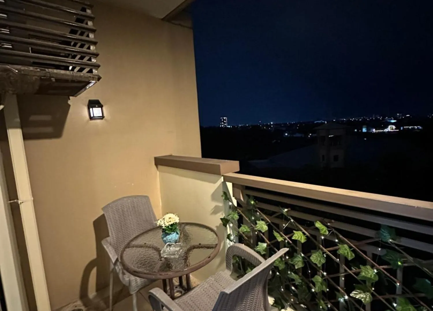 Spring Summerlove Apartment Manila
